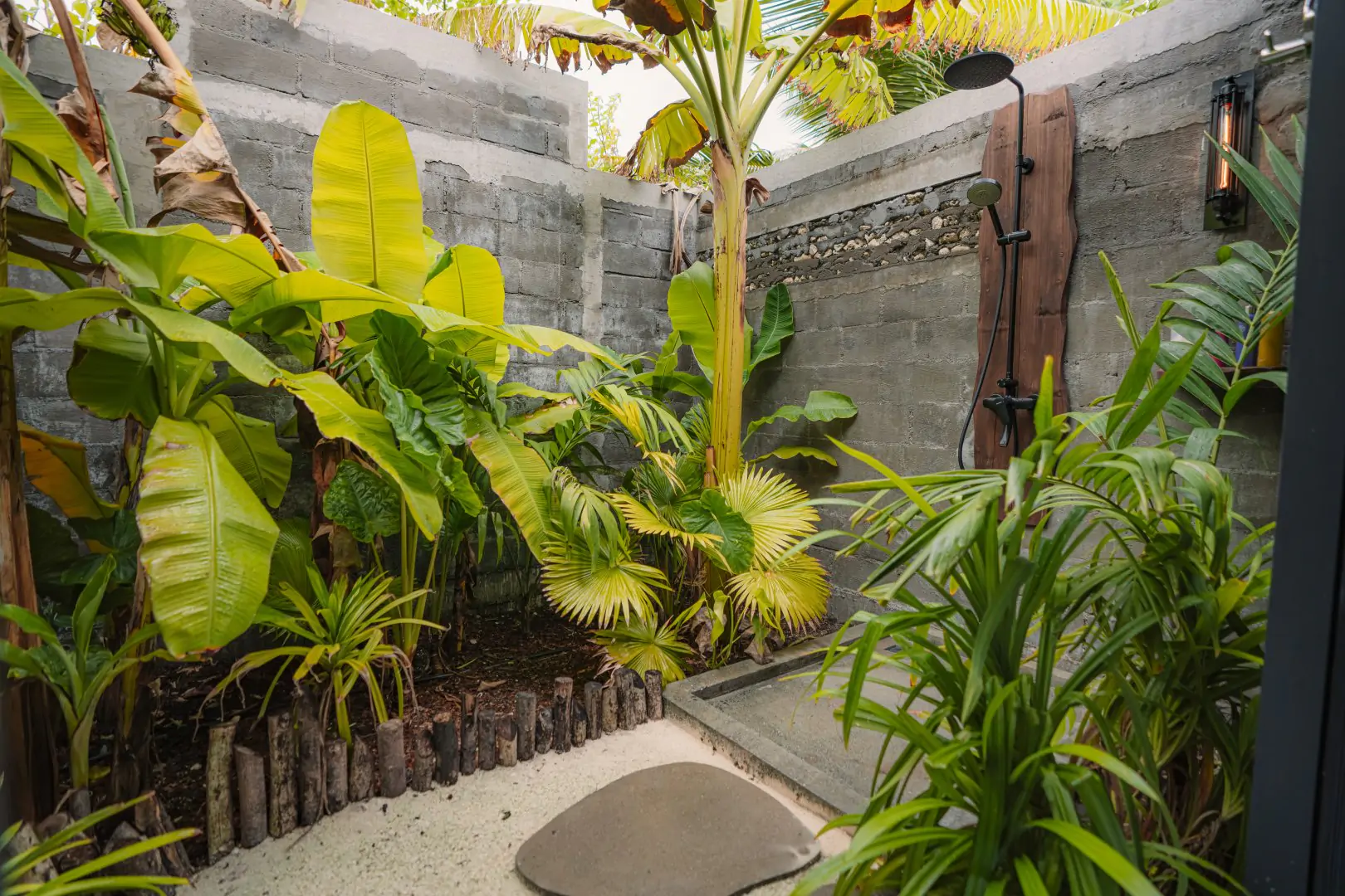 Oaga Art Resort